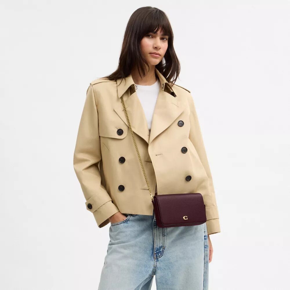 Mila-crossbody-veske med Signature Canvas