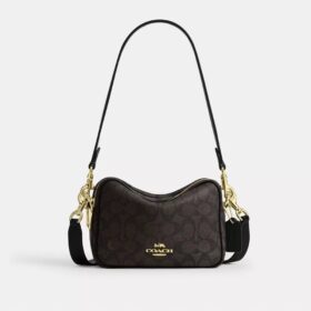 Mini Carey-crossbody-veske i Signature Canvas