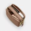 Mini Carey-crossbody-veske i Signature Canvas