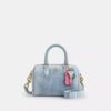 Mini Rowan-crossbody-veske i «Loved Denim» med anheng