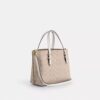 Mollie-tote-veske 25 i Signature Canvas