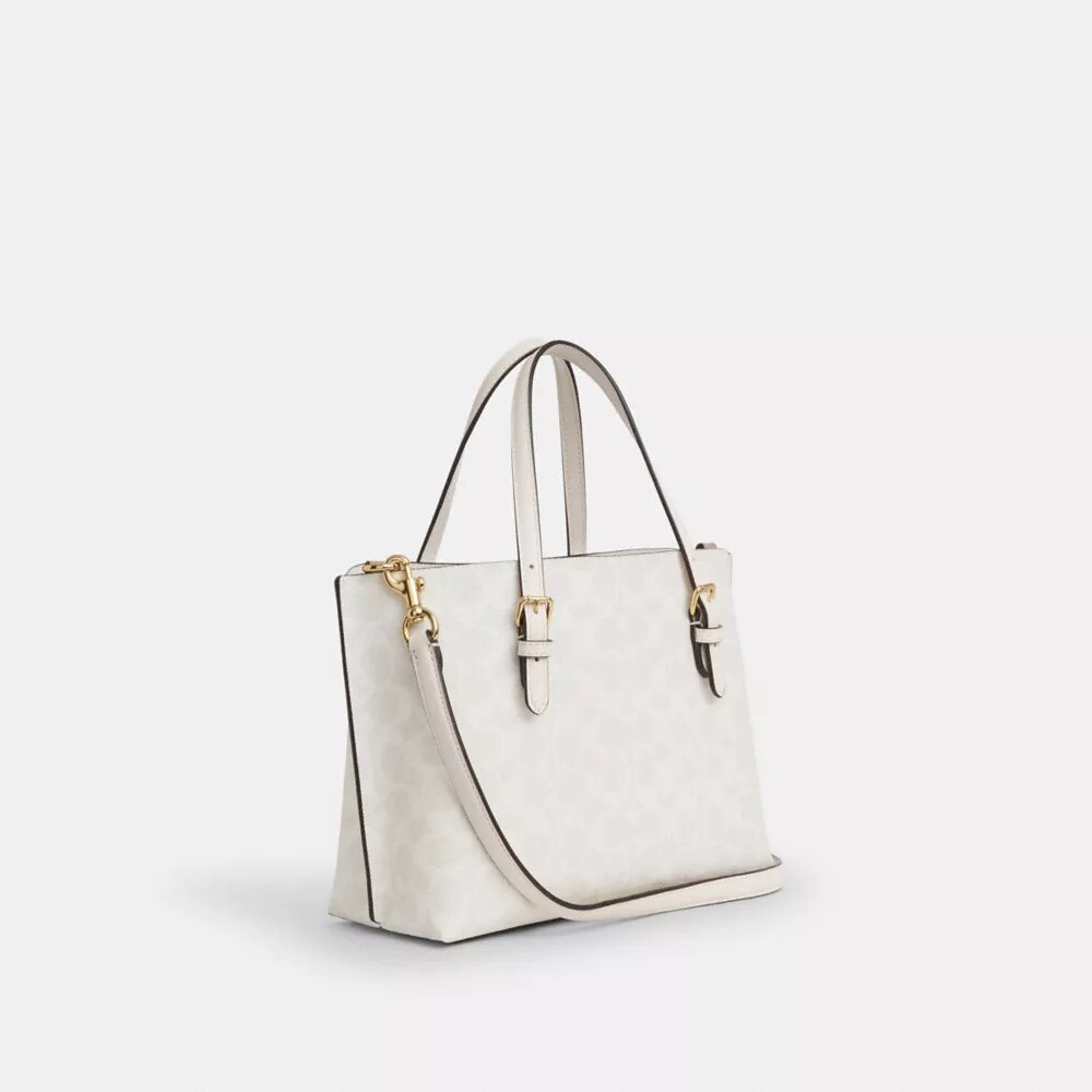 Mollie-tote-veske 25 i Signature Canvas