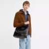 Mott-messengerveske i «Loved Leather»