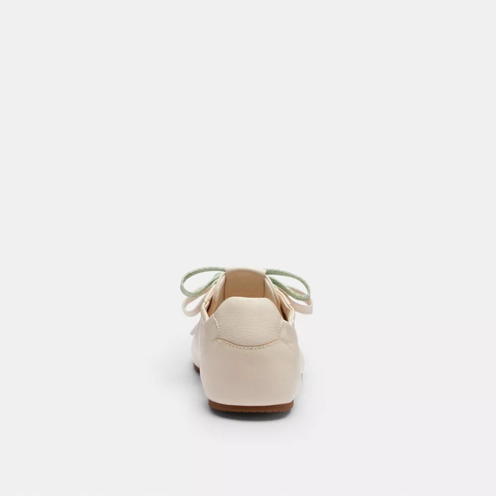 Myke sneakers