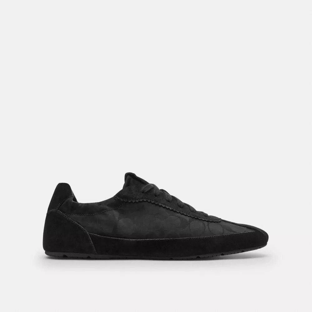 Myke sneakers i vårt karakteristiske Nylon