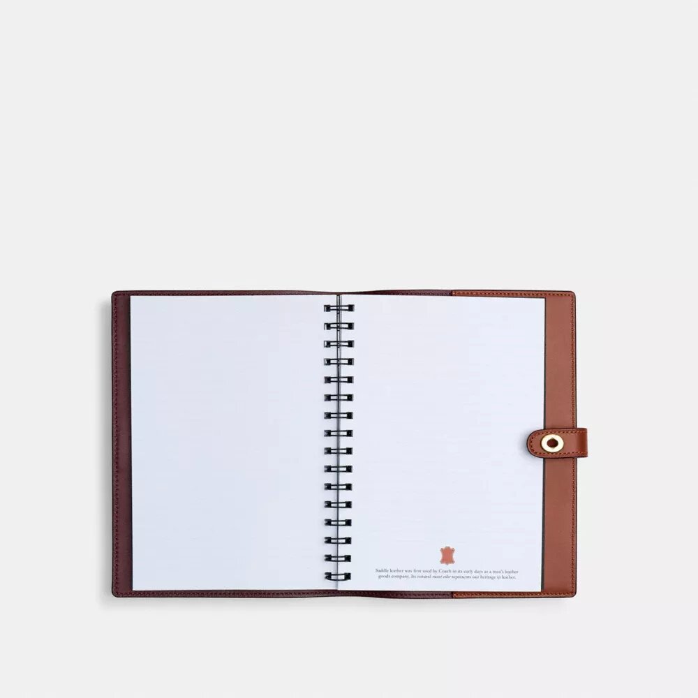 Notatbok i Signature Canvas med juletog-motiv