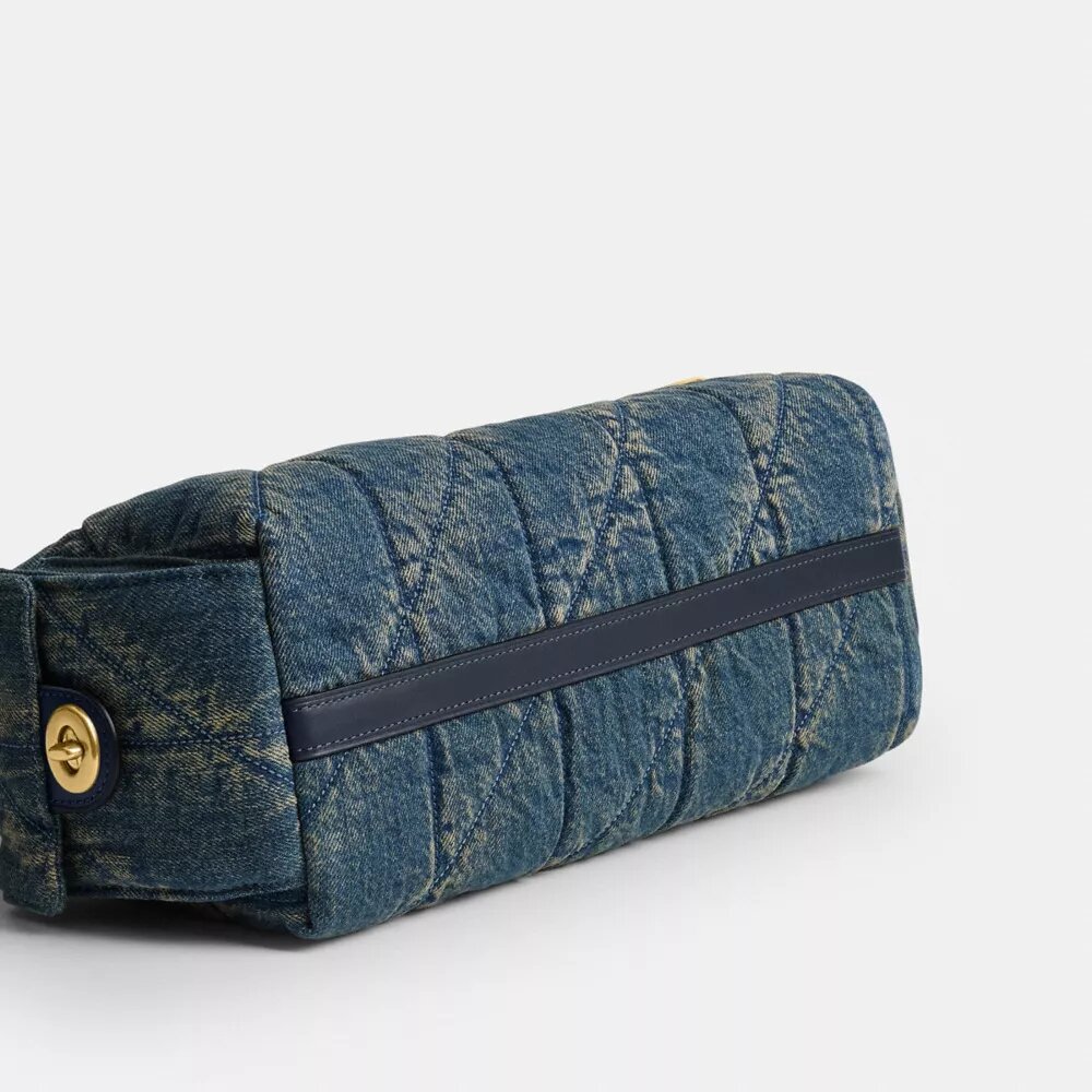 Pocket Juliet-veske 30 i regenerativ bomullsdenim med vattering