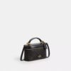 Rainer Crossbody Bag 18 i Signature Canvas
