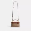Rainer Crossbody Bag 18 i Signature Canvas