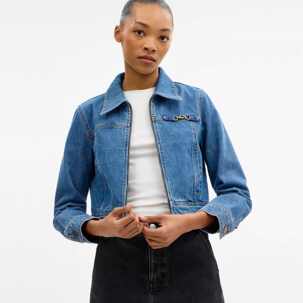 Sculpted C-jakke i krympet denim av økologisk bomull