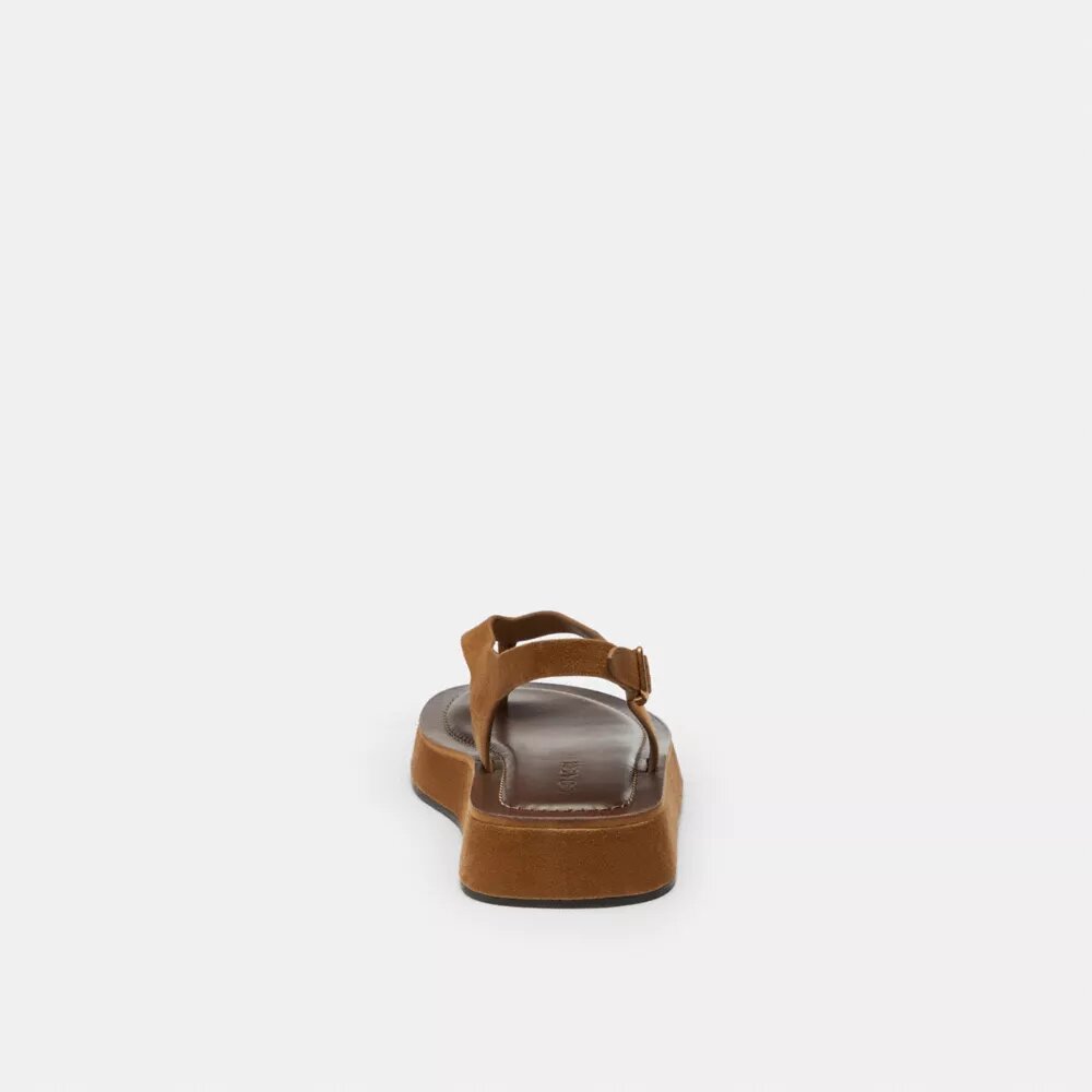 Skulpturert C-plattform-sandal