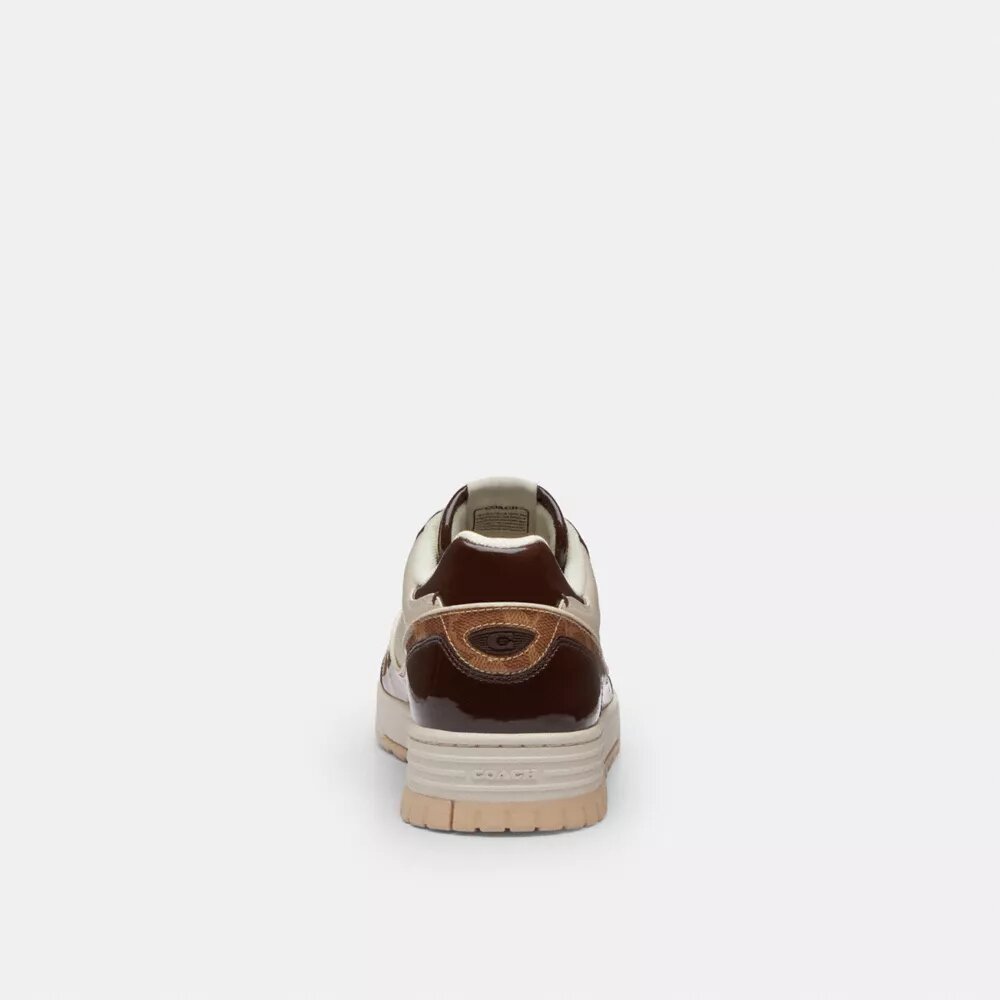 Soho-sneakers med signaturlakk
