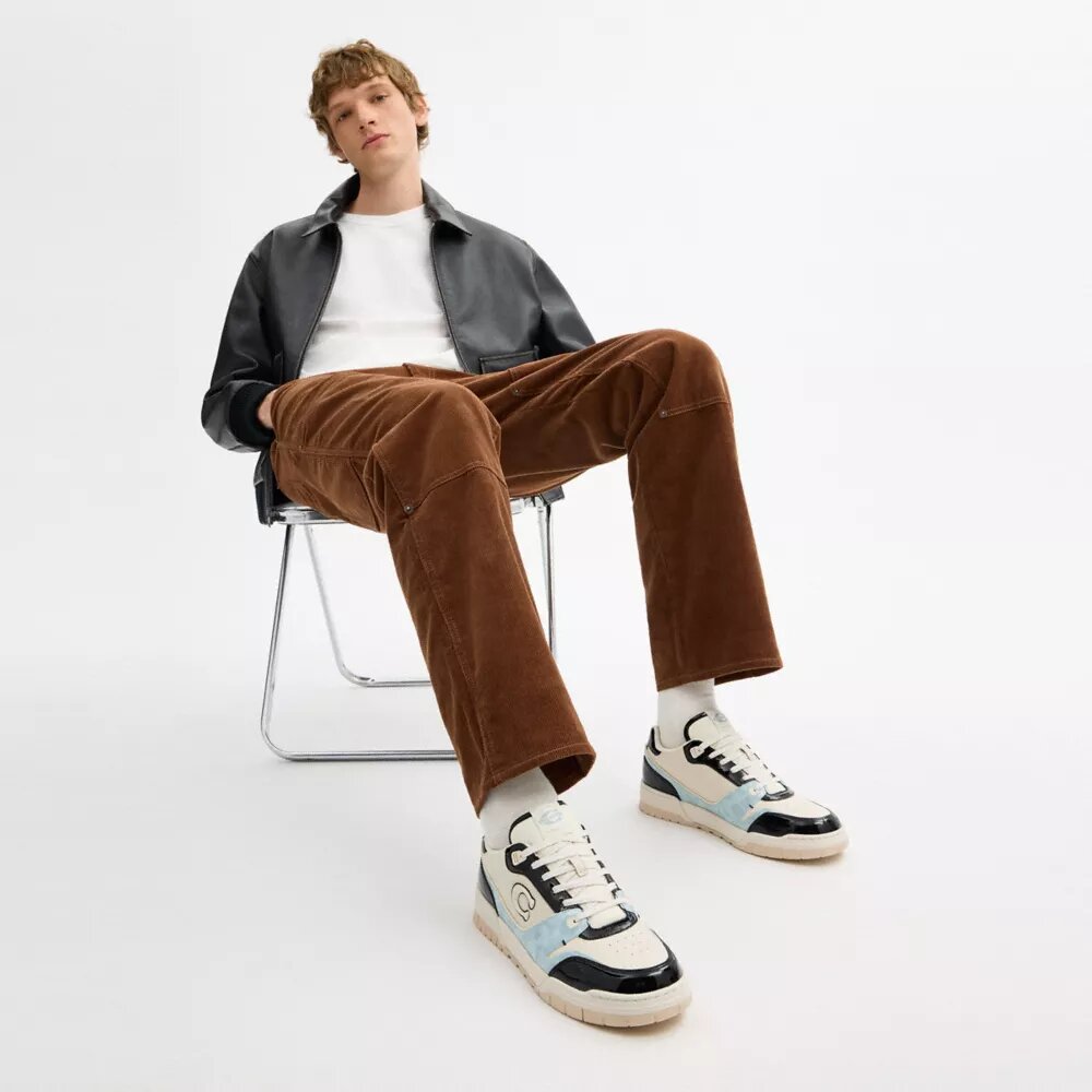 Soho-sneakers med signaturlakk