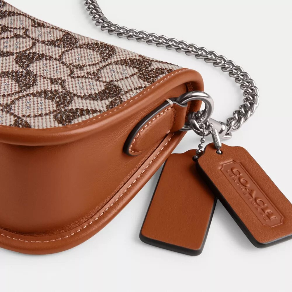 Swinger-vesker 20 med kjede i Crystal Signature-jacquard