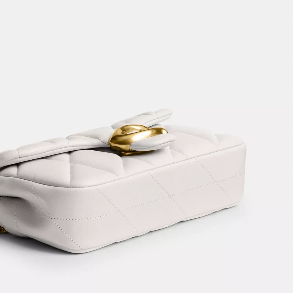 Tabby Chain Crossbody-veske 19 med vattering