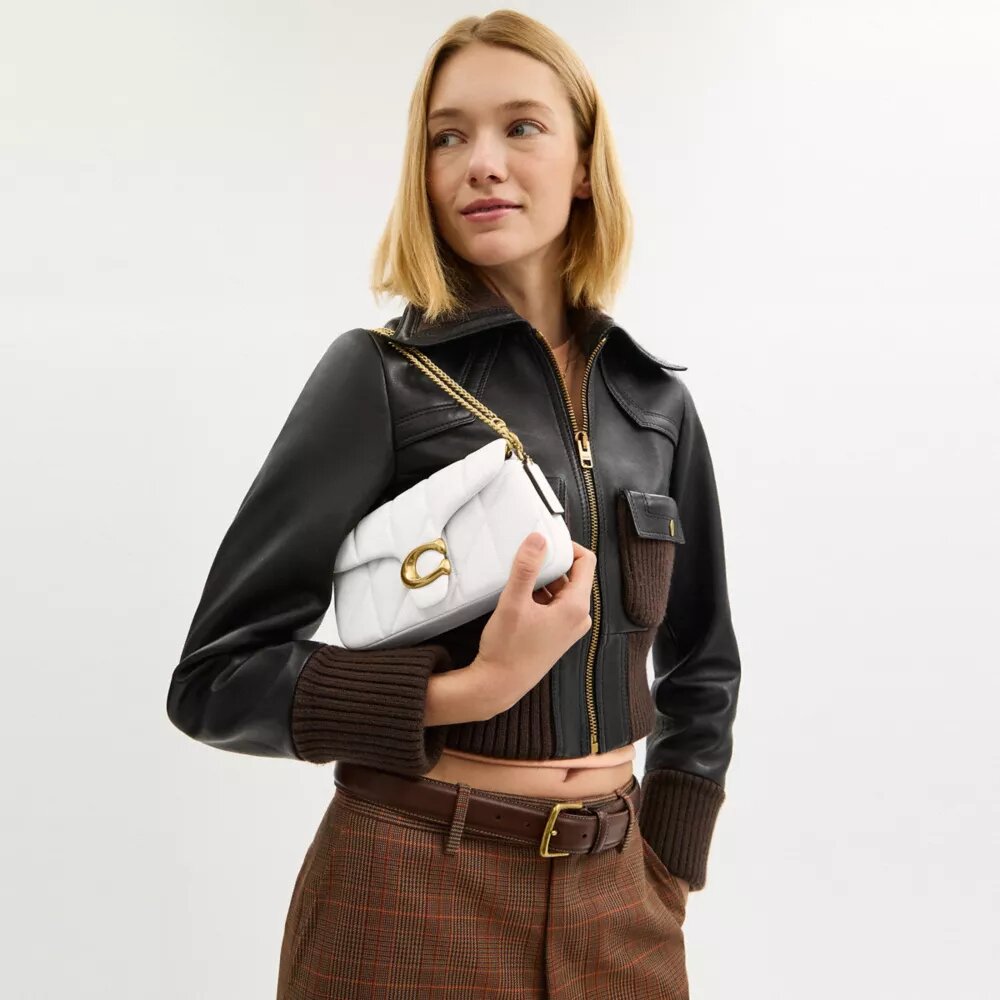 Tabby Chain Crossbody-veske 19 med vattering