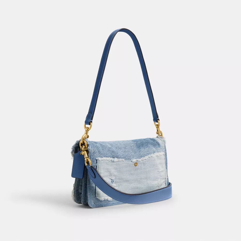 Tabby skulderveske 26 med patchwork av gjenbrukt denim