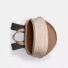 Taylor liten ryggsekk i Signature Canvas