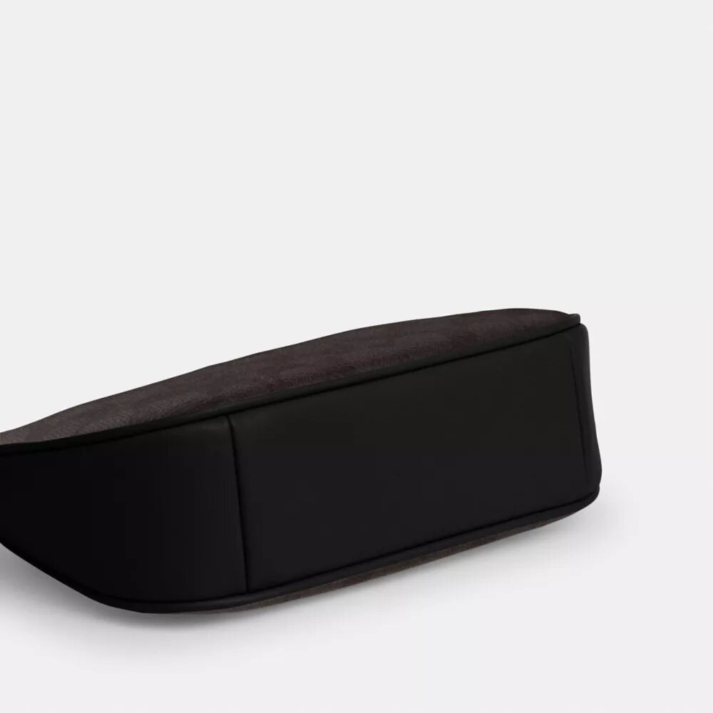 Teri Mini-veske med kryssrem i Signature Canvas
