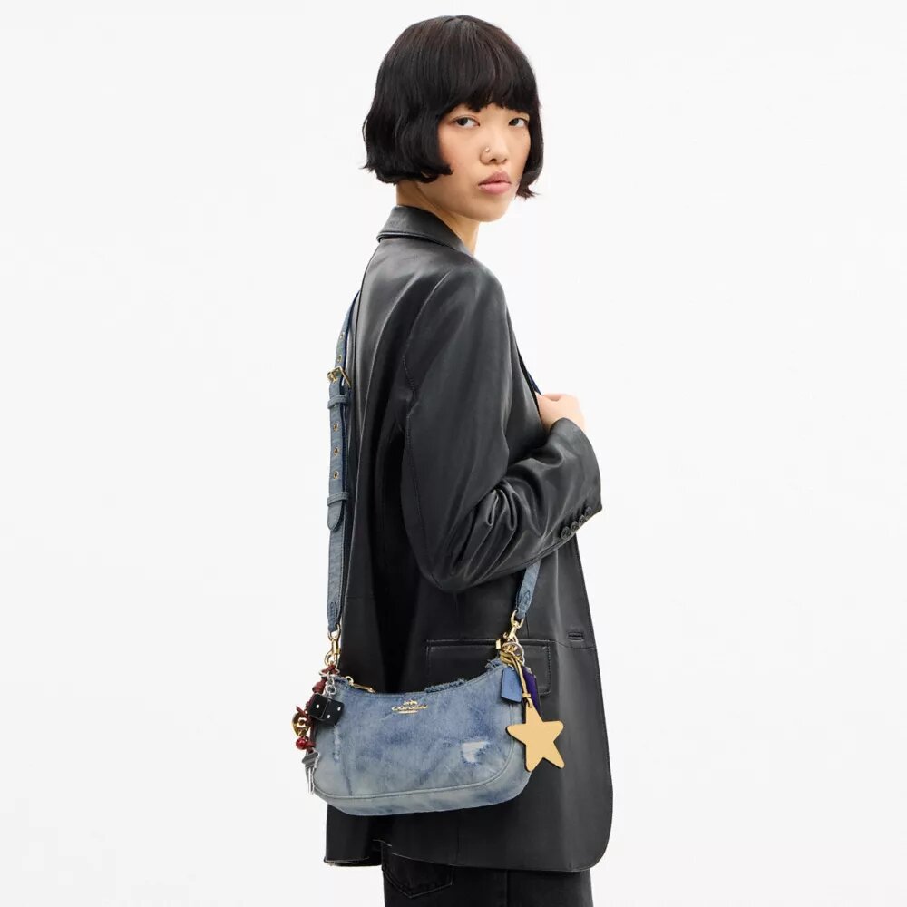 Teri skulderveske i Loved Denim med anheng
