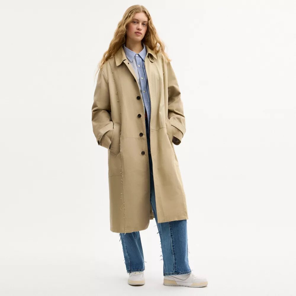 Trenchcoat av gjenbrukt bomull