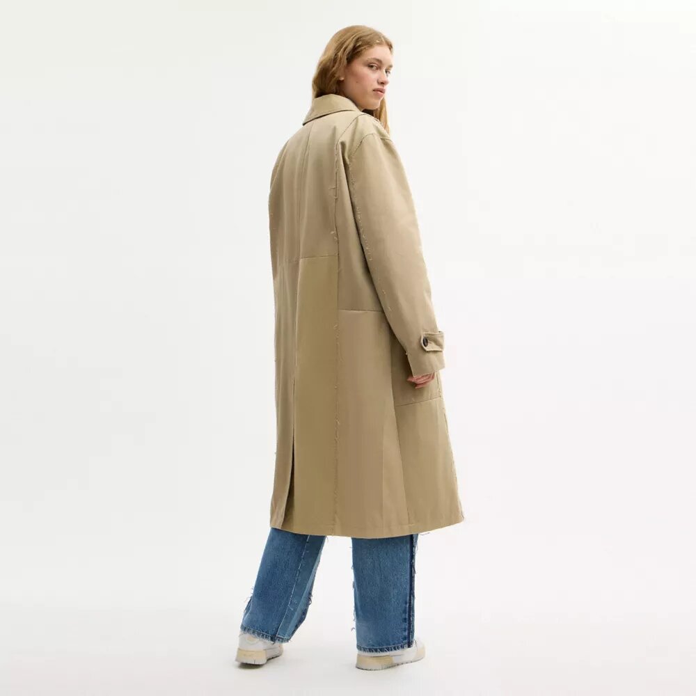 Trenchcoat av gjenbrukt bomull