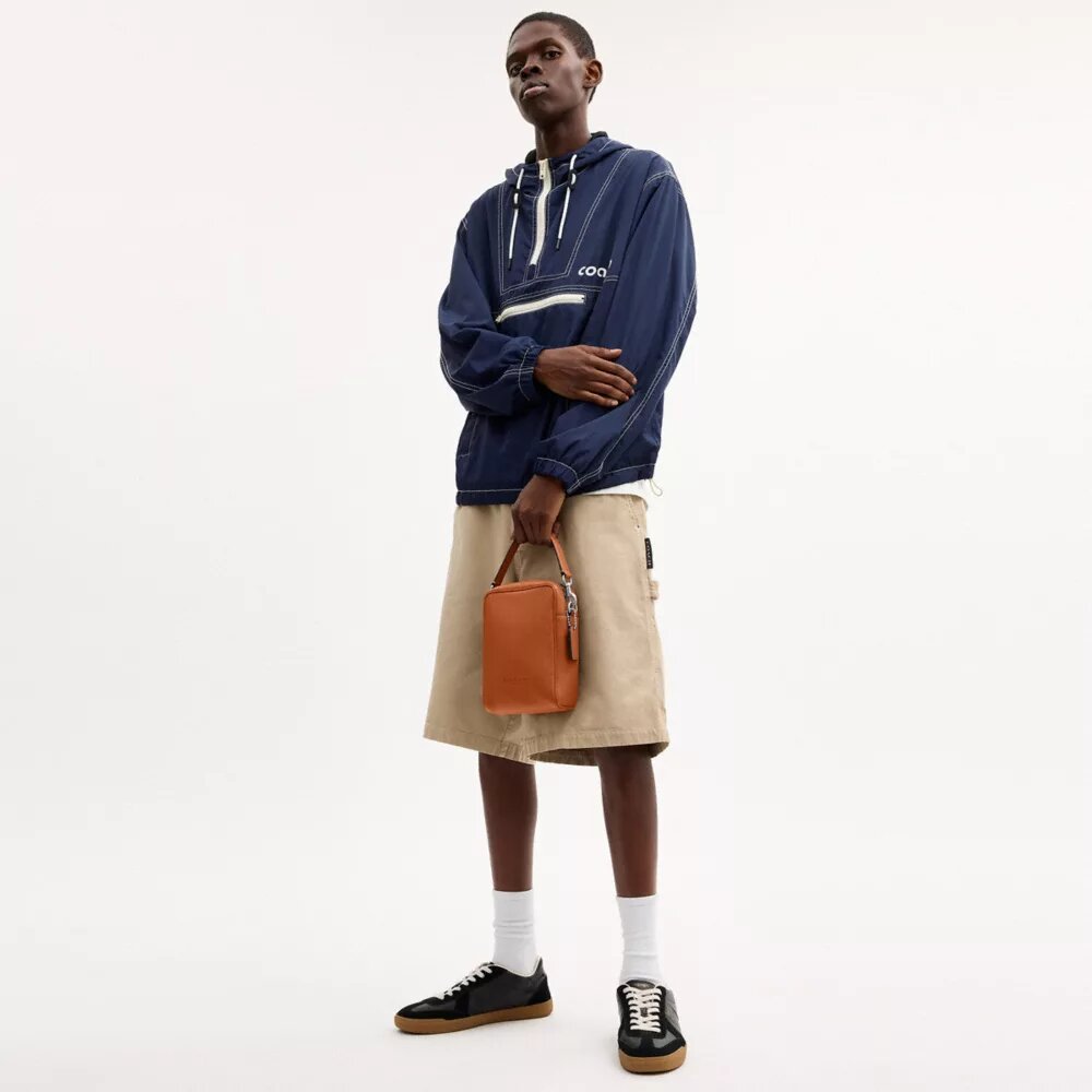 Tristan crossbody-veske 14