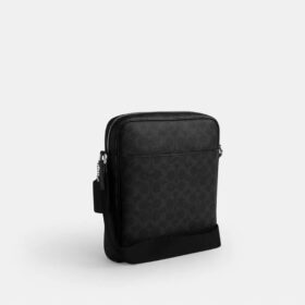 Tristan crossbody-veske 22 i Signature Canvas