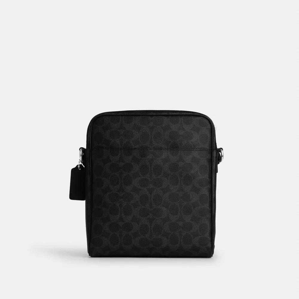 Tristan crossbody-veske 22 i Signature Canvas