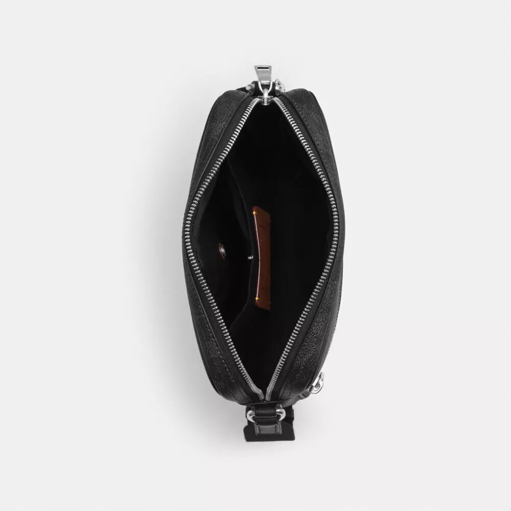 Tristan crossbody-veske 22 i Signature Canvas