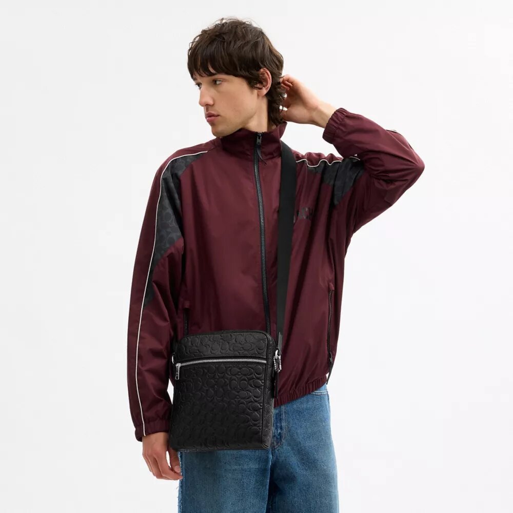 Tristan crossbody-veske 22 i Signature-lær