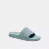 Udele Sportslides i vårt karakteristiske jacquard-canvas