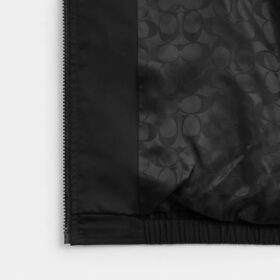 Vindjakke i resirkulert Polyester